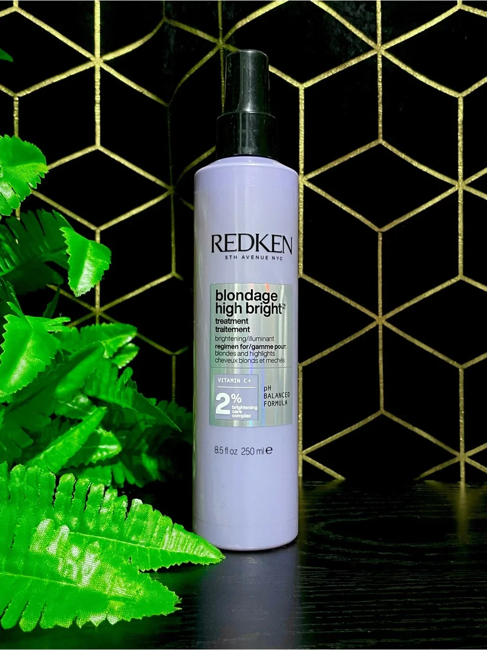 Redken Blondage High Bright Treatment Spray - Lavender